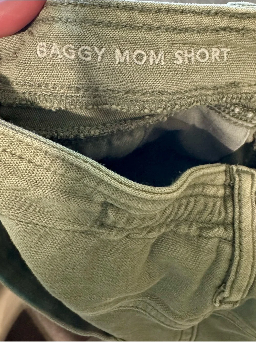 American Eagle Outfitters High-Waist Baggy Mom Shorts Green size 4